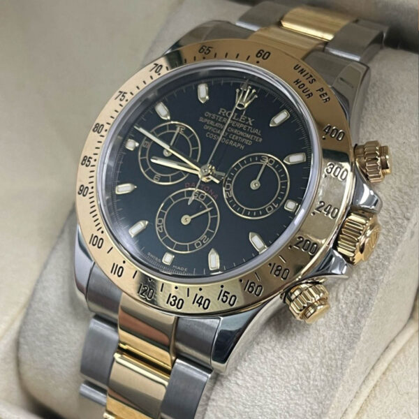 Rolex Cosmograph Daytona 40MM Black Dial Two-Tone Oyster Bracelet (116523)